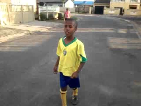 Small Boy dancing to Citizen Deep -gimme gimme