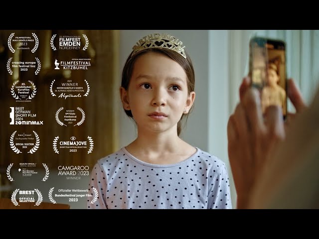 Nellys Story -  Kurzfilm über Kinder-Influencer | Award Winning