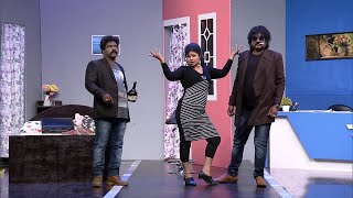 Download lagu #Thakarppan Comedy | Professional killer...'Mr. Killer Joy' on the floor I Mazhavil Manorama mp3 Download lagu #Thakarppan Comedy | Professional killer...'Mr. Killer Joy' on the floor I Mazhavil Manorama mp3