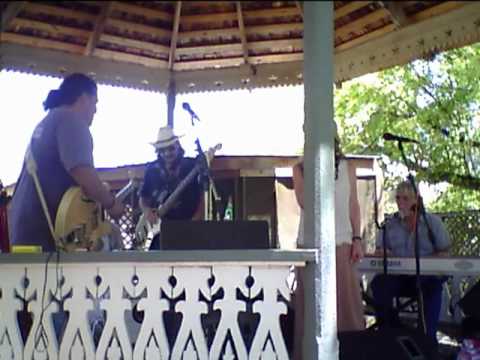 Melissa Weatherly and The Any Given Sunday Band - Wade In The Water