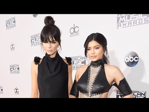2015 AMERICAN MUSIC AWARDS Red Carpet Style by Fashion Channel