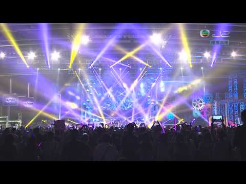 SNSD - HKAMF 2013 @ J2 Live (Dancing Queen + Talk + I Got A Boy) Full HD 1080p