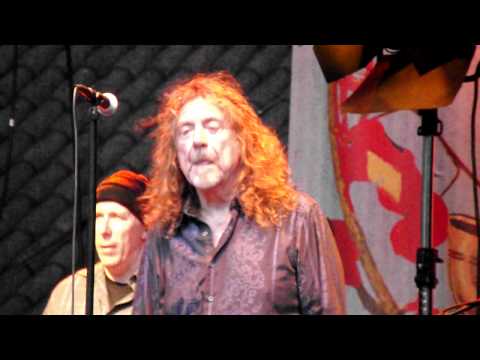 Robert Plant & The Band of Joy - Black Dog