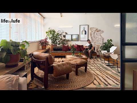 Ein Zuhause, das offene Räume, natürliche Elemente und Pflanzen umfasst