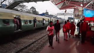 Khulna Kolkata Bandhan Express passes through Bara