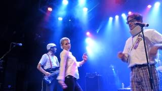 The Spazmatics playing "Jessie's Girl" and "Come On Eileen" at The Canyon Club