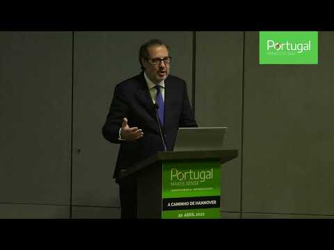 João Neves discursa no evento «A Caminho de Hannover»