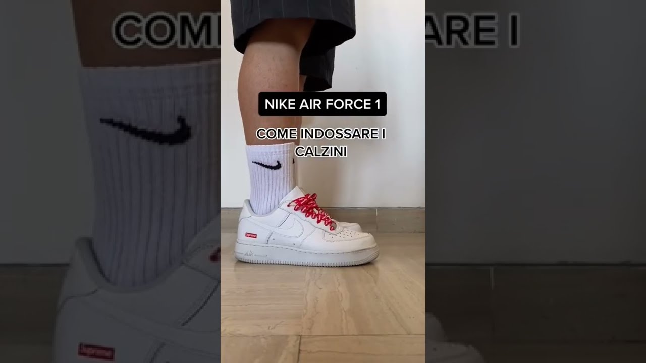 Watch Now COME INDOSSARE I CALZINI CON LE AIR FORCE 1 #shorts COME INDOSSARE I CALZINI CON LE AIR FORCE 1 #shorts