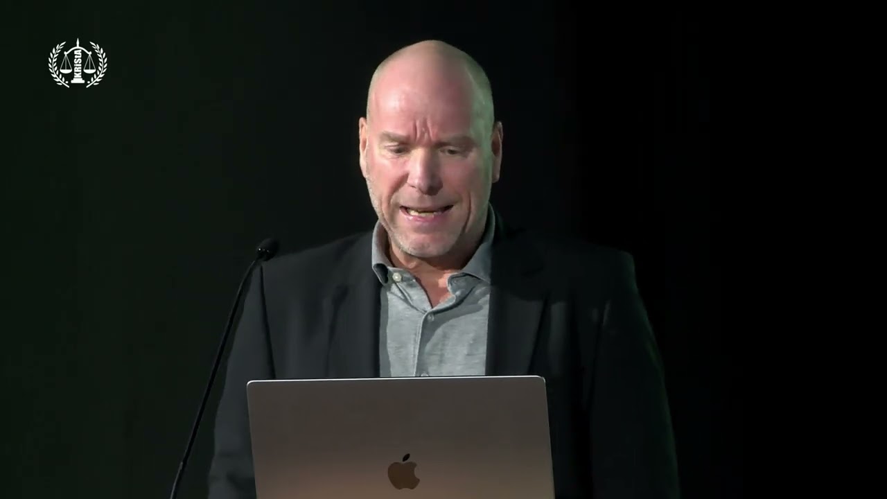 Prof. Dr. Jörg Benedict: Epistemisches Unrecht - von Narrativen, der Wahrheit und dem Recht Video-Thumbnail von YouTube