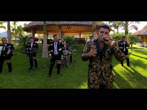 Gerardo Diaz Y Su Gerarquia - El Compa Nike (En Vivo 2018)