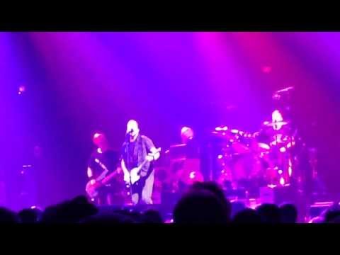 Pearl Jam - I Am Mine - Worcester, 10/16/13