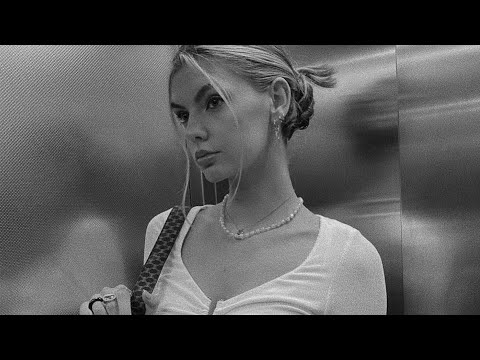 Robert Cristian x ALIS - The Bussines