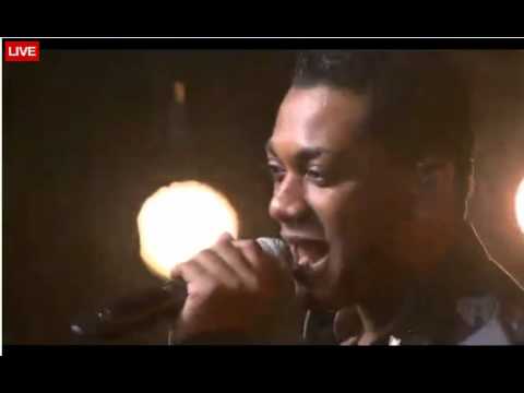 Joshua Ledet Performs 'Runaway Baby' at the iHeartRadio Concert - 8/29/12