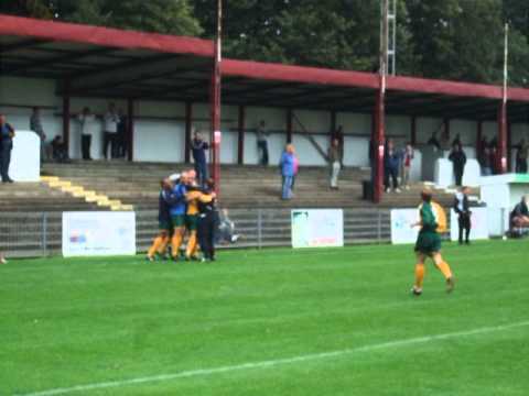 Carshalton Athletic v Horsham