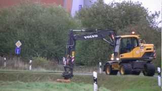 preview picture of video 'Mobilbagger Volvo EW140D / Mobile excavator Volvo EW140D'