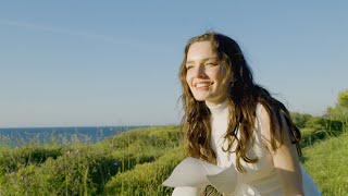 Nil Karaibrahimgil - Çık Buralardan (Official Video)