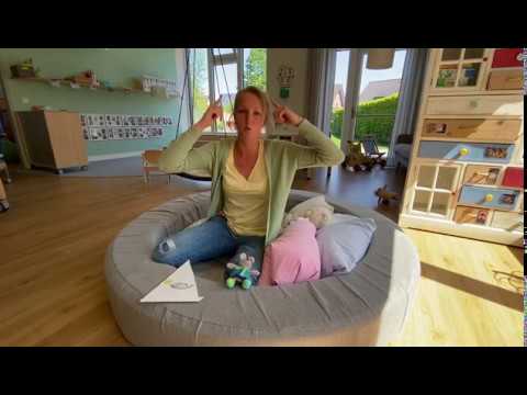 Fingerspiel von der Familie Maus