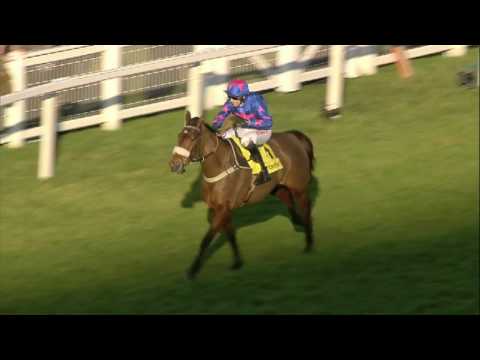 2017 Betfair Ascot Chase - Cue Card - Racing TV