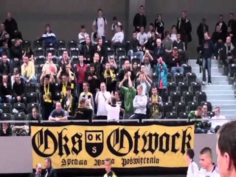 Kibice OKS-u Otwock w Legionowie