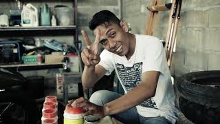 Download lagu Puck Mude - Motor Bututku Sayang mp3 Download lagu Puck Mude - Motor Bututku Sayang mp3