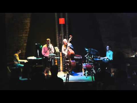 Jaroslav Šimíček Quartet - Jaroslav Šimíček Quartet -Ježek v kleci drums solo