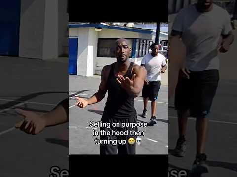 Selling on purpose in the hood then turning up 😭💀#shorts #basketball #sports #viral #hoops
