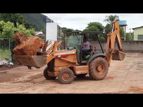 Prefeito Dr. Adilson acompanha andamento das obras na escola Dom Bosco