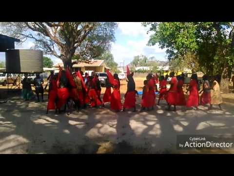 Red Flag Dancers @ GUNBALANYA 2017