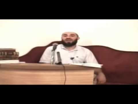 Lype Hoxhën në Xhami (ngjarje) - Hoxhë Enes Goga