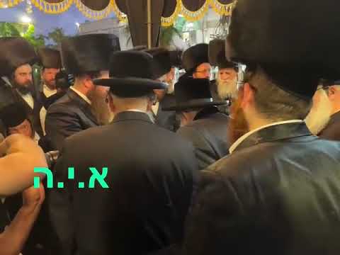 Viznitz Rebbe At Modzitz Chupa - Sivan 5782