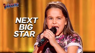 Download lagu The MOST IMPRESSIVE 7-Year-Old Singer on Stage! | The Voice France mp3