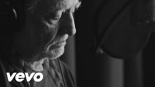 Willie Nelson - Nuages (music video)