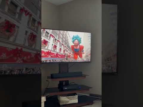 Goku balloon on. Thanksgiving day