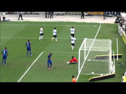 Gols do Corinthians, Guerrero e Paulinho. Corinthians 2 x 2 São Caetano