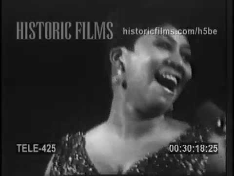 ARETHA FRANKLIN SINGS "RESPECT" LIVE 1967!