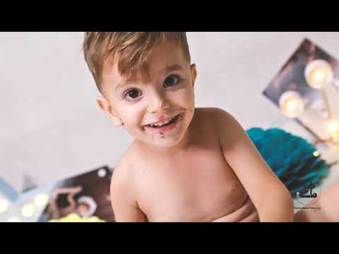 1 minute video - Jawad's 3rd birthday cake smash session.