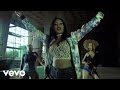Emma Nyra Drop It
