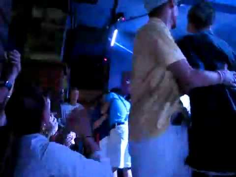 moderátor Raego rozbrečel holku !!