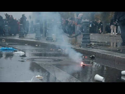 Rechts. Komplex Radikalisierung