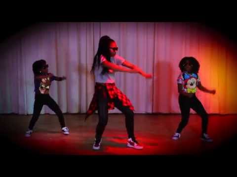 Skitta en Skittergirls ft Minigirls - Biertju der bij (deel 9) dans je fit met skitta