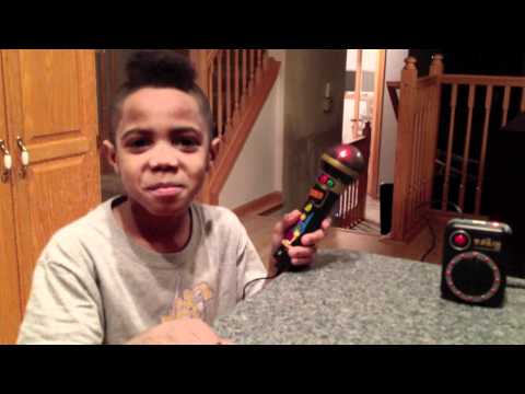 ProTunes I Am T-Pain Mic - Ty's Tues. Toy Review