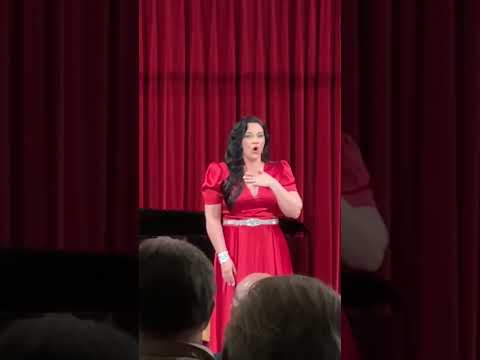 Il Trovatore “Tacea la Notte Placida” with high E flat - Jeanette Vecchione Donatti