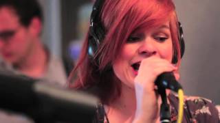 Alpine - Hands (Buzzsession)