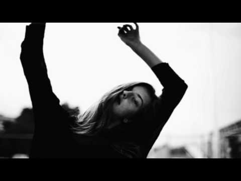 Mennis - Takeover (prod. By Sneed)