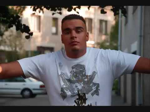 Para D ft Tenaga Ice de straat