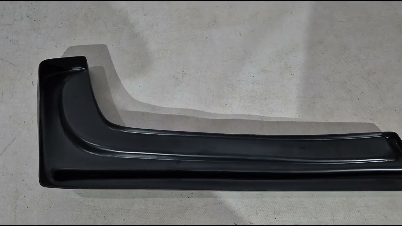 Задний диффузор DPT V-6 (для M3, Черный Глянец) Video 1