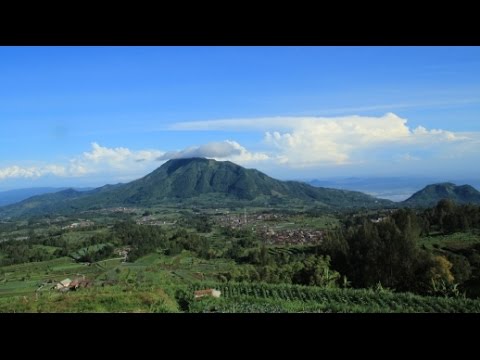 Explore Telomoyo Mountain