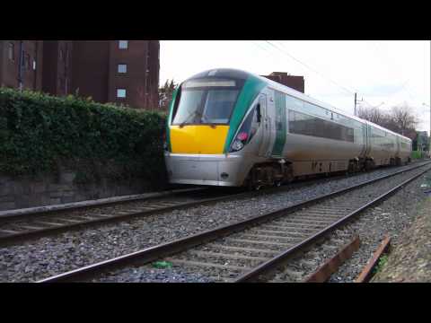 Irish Rail 22000 class DMU - Lansdowne Road