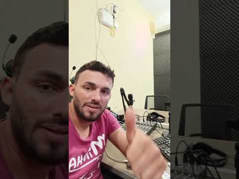 programa tarde sertanejo na 87.9 FM Dois irmãos do Tocantins com seu amigo Lucas Ferreira