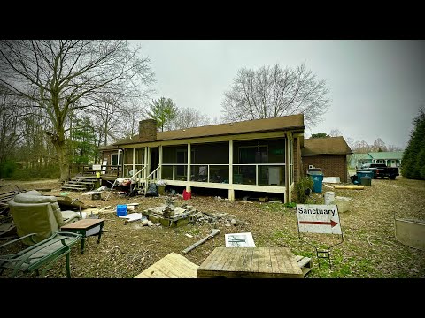 1 Year House Renovation in 40 Minutes | Full Timelapse